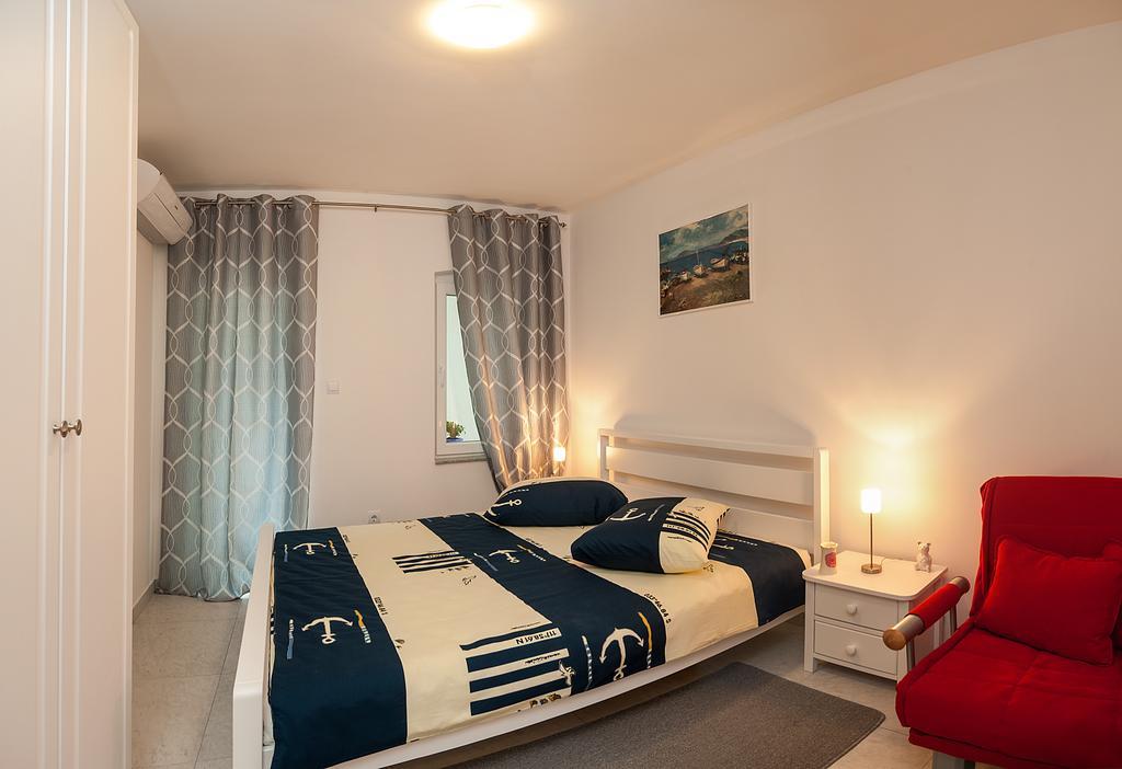 Apartments Marta Baska Voda Room photo